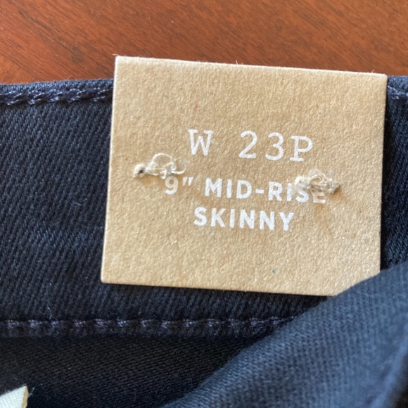 NWT Madewell 9" Mid-Rise Skinny Jeans in Lunar Wash Size 23P - Picture 7 of 7